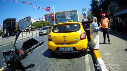 Taksimetre açmayan taksici trafikten men edildi