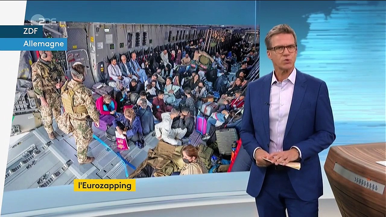 Eurozapping : un bébé afghan né en plein vol, l’annexion de la Crimée reconnue et la justice bloque le couvre-feu à Barcelone