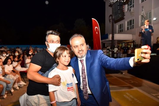 Bursa'da yüzme bilmeyen çocuk kalmadı