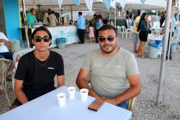 Gurbetçiler, Kapıkule'den güler yüz ve ikramlarla uğurlanıyor