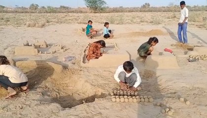Barmer : बच्चों ने मिट्टी के घरौंदे बनाकर जीता सबका दिल, हर घर में शौचालय भी, देखें VIDEO
