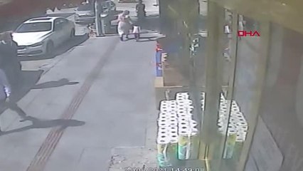 ZONGULDAK'TA ANAHTARLA 20 OTOMOBİLİ ÇİZEN ŞÜPHELİ YAKALANDI