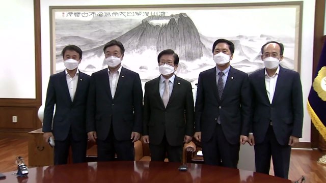 [뉴스앤이슈] 여야, 언론중재법 다음 달 27일 본회의 상정 잠정 합의 / YTN