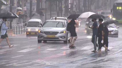 [날씨] 강한 저기압 유입, 전국 비...중부 최고 250mm↑ / YTN