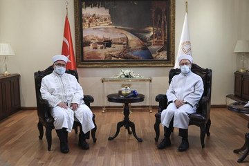 Download Video: Diyanet İşleri Başkanı Erbaş, KKTC Din İşleri Başkanı Ünsal'ı kabul etti