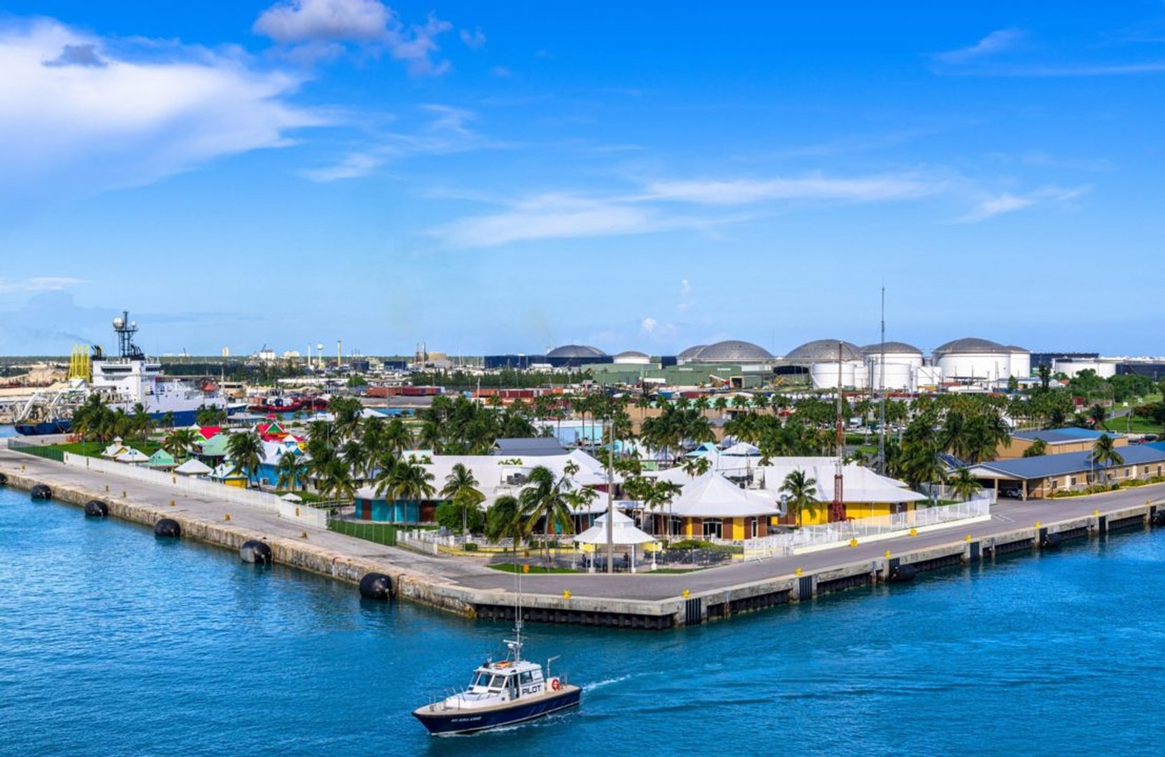 U.S. Adds Bahamas and 5 More Destinations to Highest COVID-19 Travel Warning Level