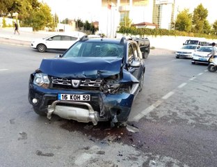 Cip ile halk otobüsü çarpıştı: 1 yaralı