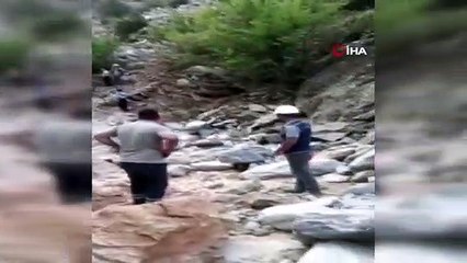 Otomobil uçuruma yuvarlandı: 3 ölü