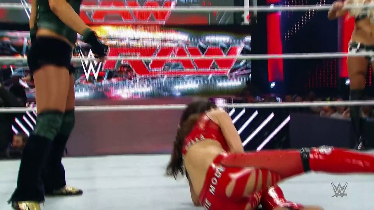 FULL MATCH - Team PCB vs. Team Bella_ Raw, Aug. 24, 2015 (1080p_30fps_H264-128kbit_AAC)