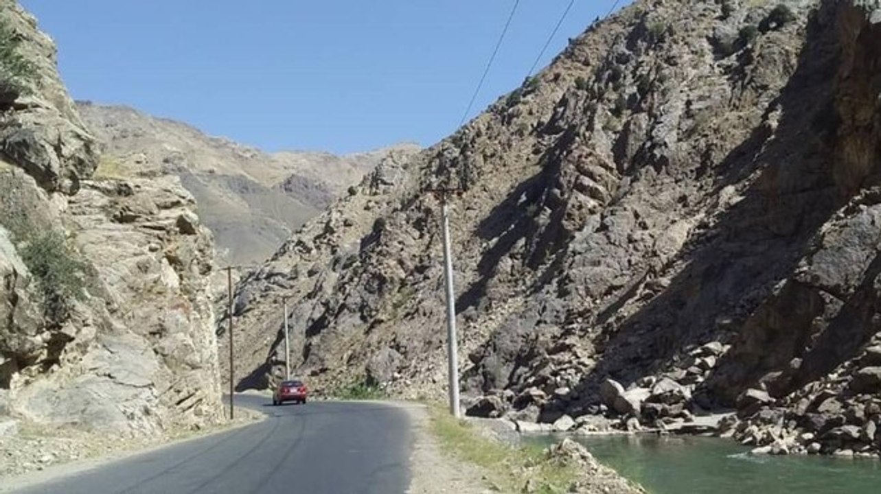 Watch: Resistance forces, Taliban face off in Afghanistan's Panjshir valley