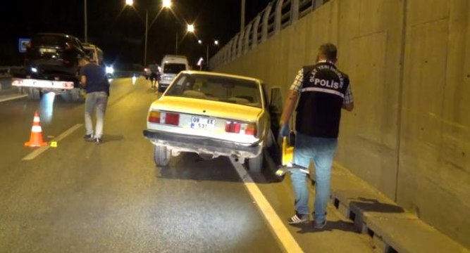 Son dakika haber | Pompalı tüfekle saldırıya uğrayan otomobil kaza yaptı; 1 yaralı