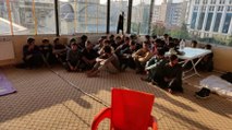MİT ve polisin ortak operasyon… 26 kaçak göçmen yakalandı
