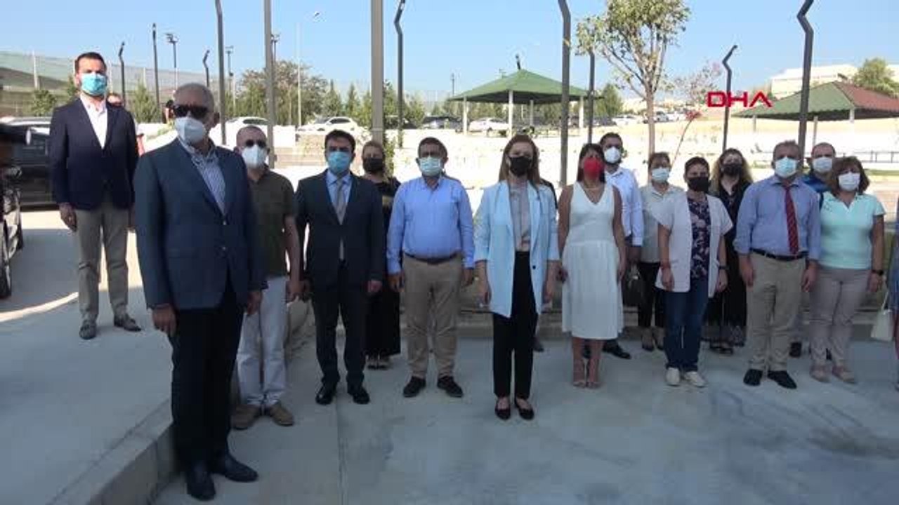 DEÜ YARI OLİMPİK YÜZME HAVUZU HİZMETE AÇILDI