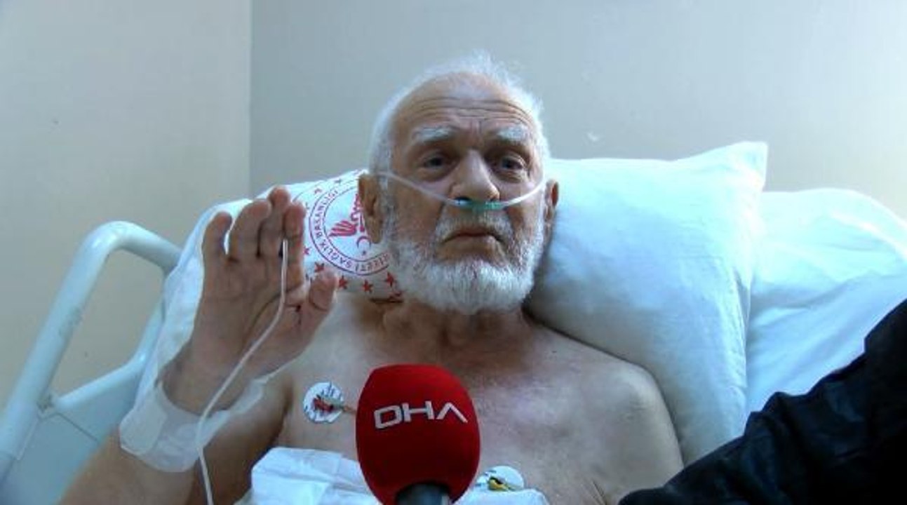 80 yaşındaki yoğun bakım hastası: Tek doz aşı yetmez