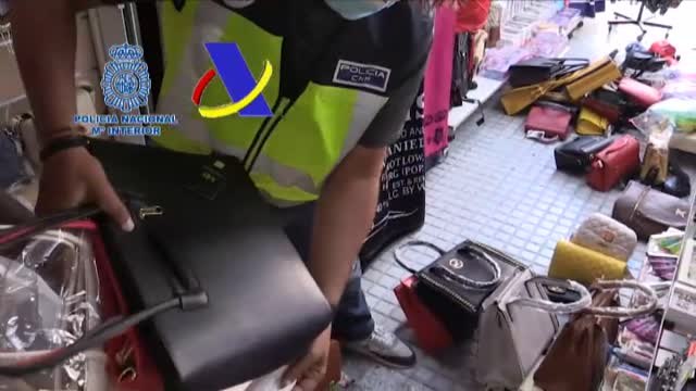 42 detenidos y más de 30.000 objetos intervenidos en una operación contra la propiedad industrial