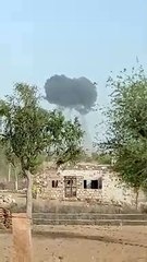 आकाश में देखा धुंआ तो सहमे लोग फिर पता चला मिग क्रेश हो गया