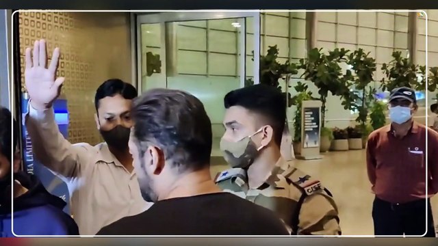 Officer who stopped Salman Khan rewarded for Professionalism : CISF