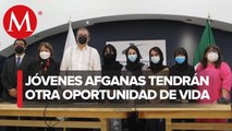 SRE da bienvenida a México a primeras refugiadas de Afganistán