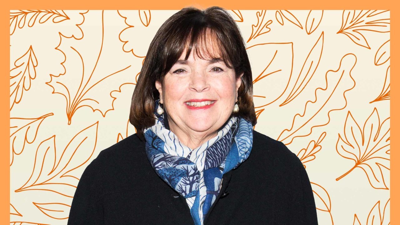 One Fan Swears Ina Garten's 5-Star Apple and Pear Crisp Is "What Heaven Smells Like" When