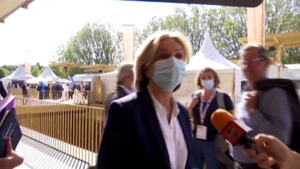 Pécresse : “Mon tour de France m'a permis de toucher du doigt les problèmes” des PME