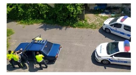 Son dakika haber! Çalıntı araçla kaçmaya çalışan şüpheliyi polis yakaladı