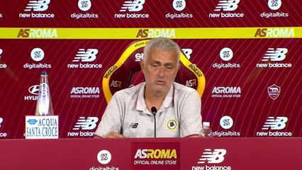 Ligue Europa Conférence - Mourinho : "On doit accepter qu’il y a des pays où c’est compliqué d’avoir la VAR"
