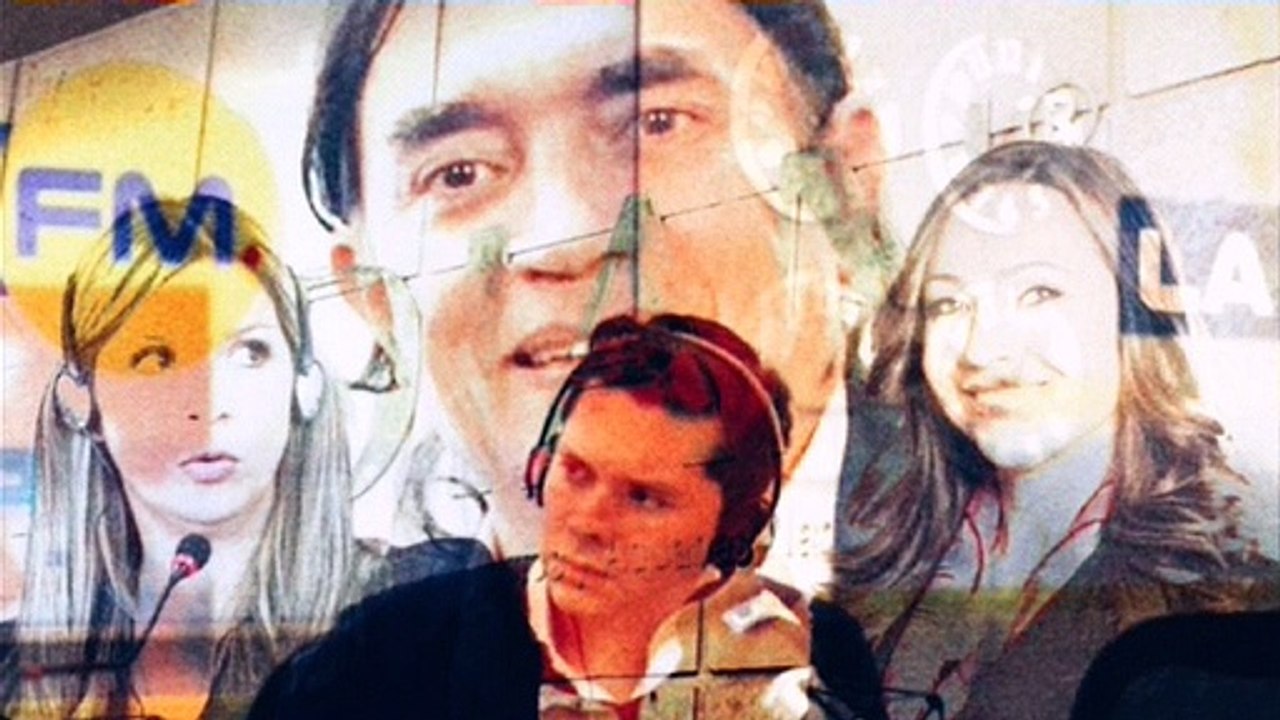 Gustavo Bolivar es atacado Por Darcy Quinn, Luis Carlos Vélez y Vicky Dávila por No pagarle a la DIAN