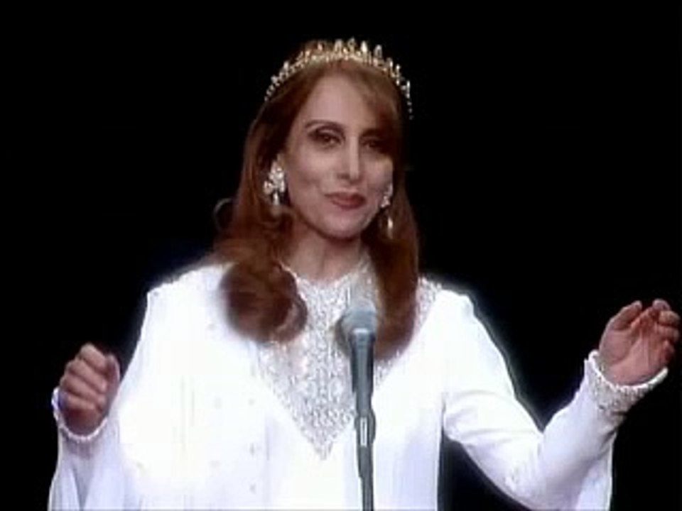 كلمات زوروني كل سنة مرة: لحنها سيد درويش وقدمتها فيروز