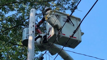 Power crews work long shifts to restore power in Rhode Island