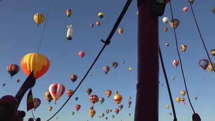The world's largest hot air balloon gathering