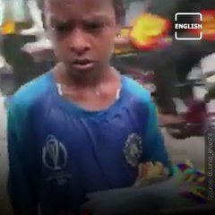 Here's How A Man Helped A Young Boy Selling Pens At Traffic Signal