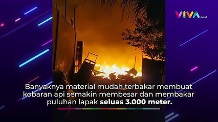 Kebakaran Hebat Bakar Puluhan Lapak Pengepul Barang Bekas