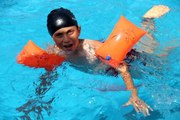 Son Dakika | Erzurumlu çocuklar yüzmeyi açık hava yüzme havuzlarında öğreniyor