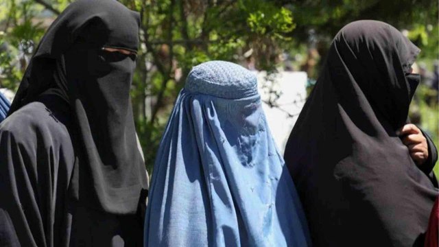 Taliban asks women workers to stay at home in Afghanistan