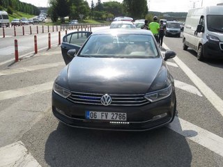 İSTANBUL'DA ÇAKARLI ARAÇ DENETİMİ