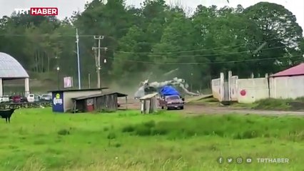 Meksika'da helikopter düştü: 4 yaralı