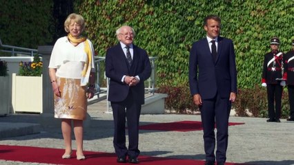 Macron vola a Dublino. Sul tavolo Afghanistan e tassazione multinazionali