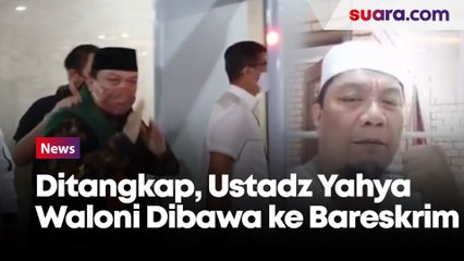 Digelandang ke Bareskrim Polri Usai Ditangkap, Ustadz Yahya Waloni Hanya Lambaikan Salam