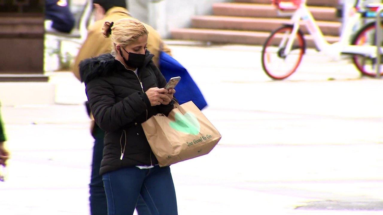 YouTube ha eliminado más de 1 millón de vídeos con bulos sobre la pandemia