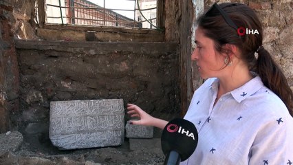 700 yıllık hamamın restorasyonunda bulunan 'Kitabe' tarihe ışık tutacak