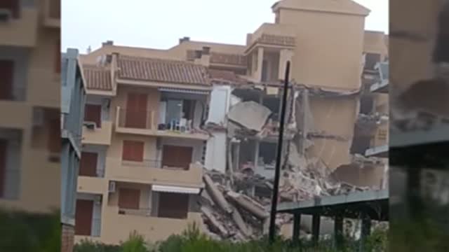 Muchos vecinos de Peñíscola escaparon del derrumbe de sus apartamentos por segundos