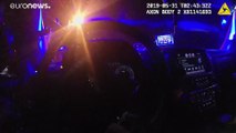 شاهد: الكشف عن فيديو يوثق اعتداء وحشيا لعناصر شرطة أمريكيين بحق سائق أسود