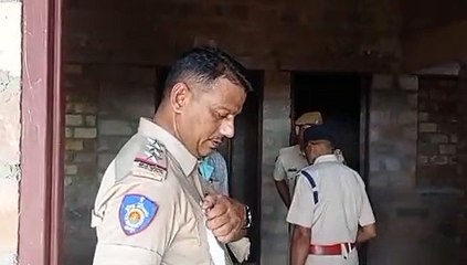 निर्माणाधीन मकान में हत्या कर शव खेत की खाई में गाडऩे का आरोप