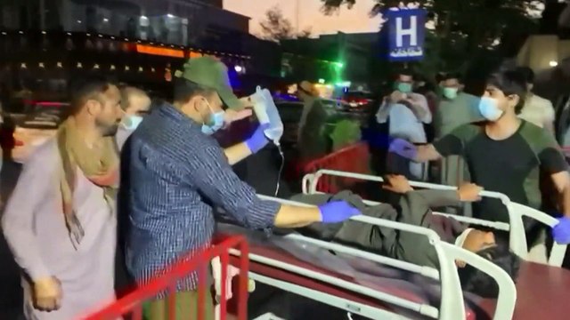 UE, NATO e Talibãs condenam ataques no aeroporto de Cabul