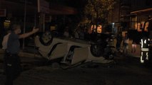 Fenerbahçe Can Bartu tesislerinin önünde kontrolden çıkan otomobil takla attı: 2 yaralı