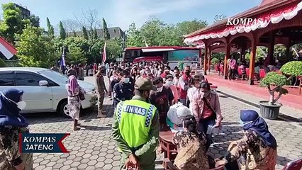 Antrean Vaksinasi Picu Kerumunan