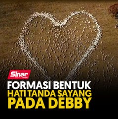 Formasi bentuk hati tanda sayang pada Debby