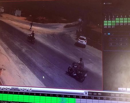 Son dakika haberleri: Çanakkale'de gün ortasında motosiklet hırsızlığı kameralara yansıdı