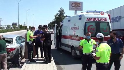 Su almak için duran otomobile hafif ticari araç arkadan çarptı: 1 yaralı