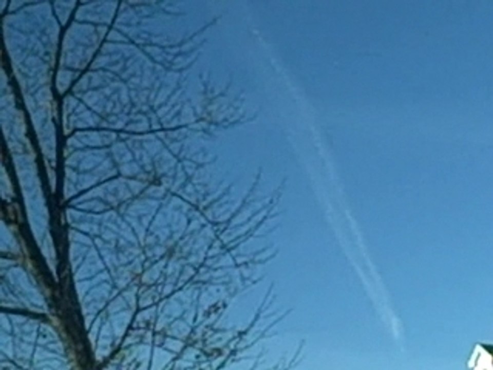 INRAMBLE - Chemtrails Are Back- quick video trip 100